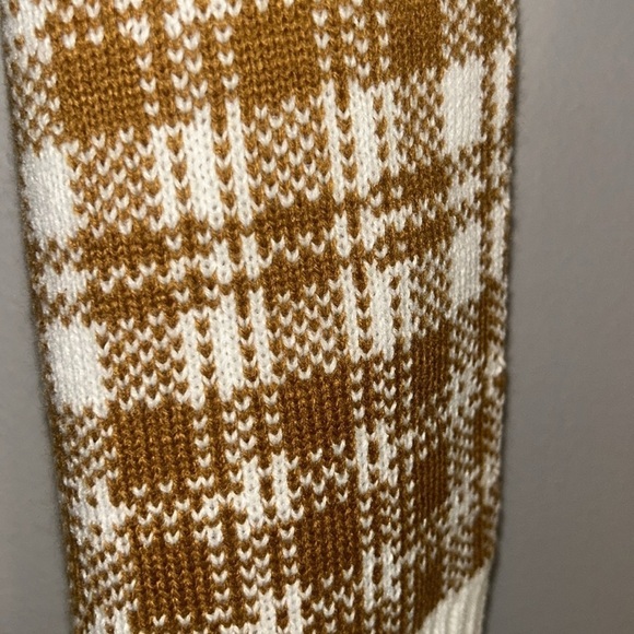 Timberland scarf new with tags. - Picture 4 of 6